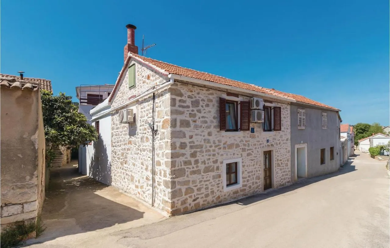 Lovely Home In Preko With Wifi contacts