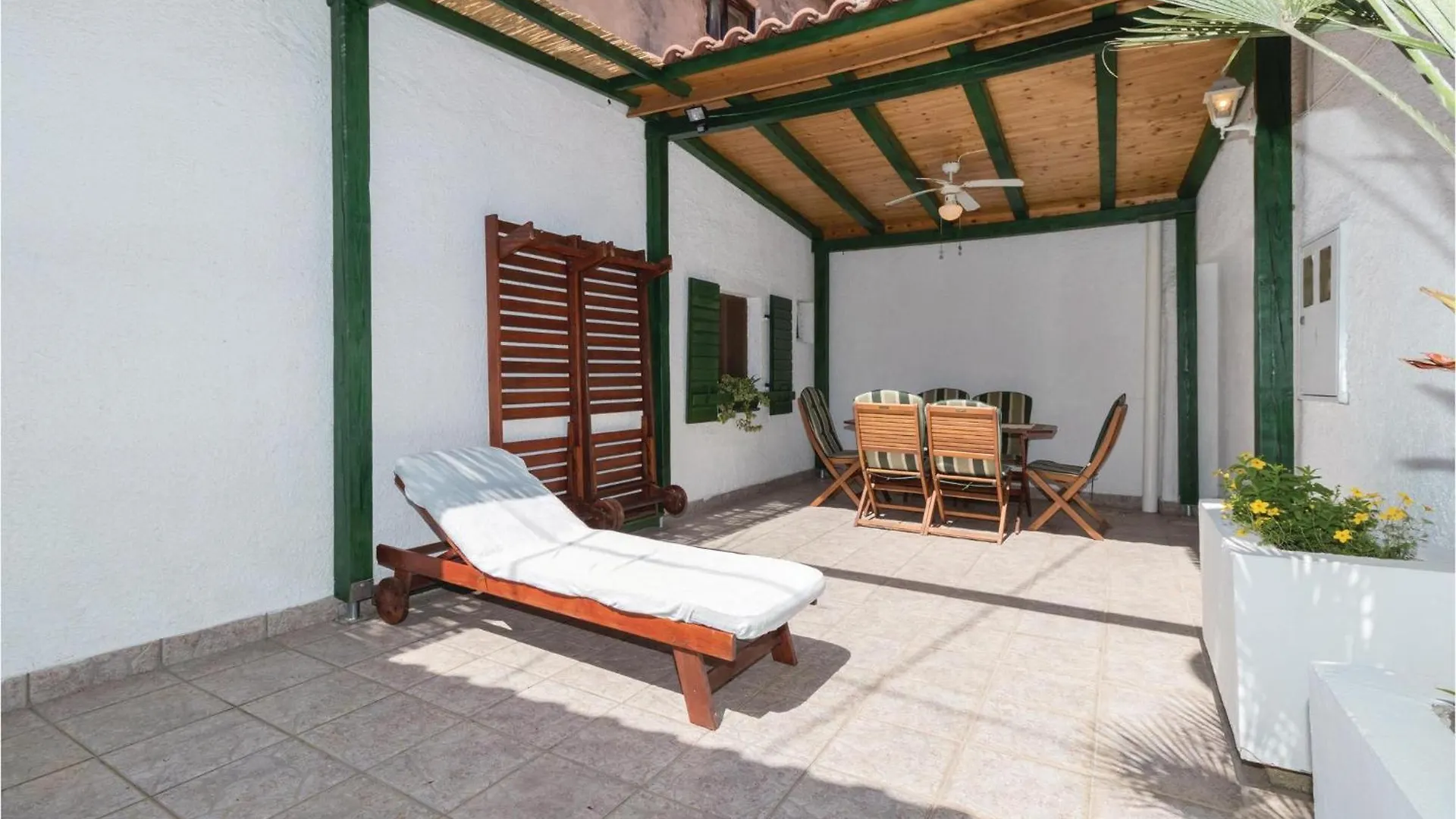 Holiday home Lovely Home In Preko With Wifi